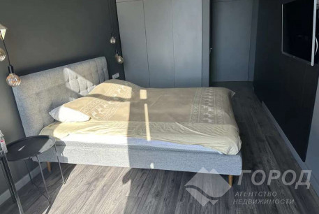 Продам 3-х кімнатну малогабаритку, Центр, Исторический Музей метро, Код: 739736/3