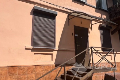 Продам помещение, Центр, Площадь Конституции метро (Советская), Соляниковский пер., Код: 740211/7