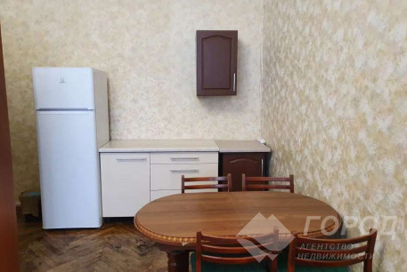 Сдам гостинку, Центр, Код: 740771/1