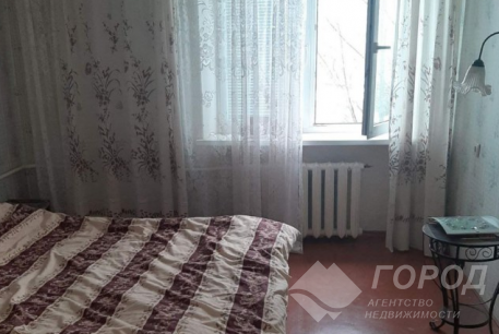 Продам 4-х кімнатну квартиру, Харьковский р-н, Слобожанское с. (Харьковский р-н), Код: 740797/17