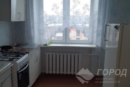 Продам 4-х кімнатну квартиру, Харьковский р-н, Слобожанское с. (Харьковский р-н), Код: 740797/17