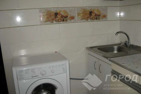 Сдам квартиру, Новые дома, Армейская метро (Советской Армии), Код: 742141/1