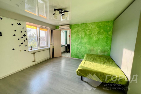 Продам 2-х кімнатну квартиру, Центральный рынок, Код: 742377/4