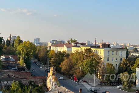 Продам 2-х кімнатну квартиру, Центральный рынок, Код: 742377/4