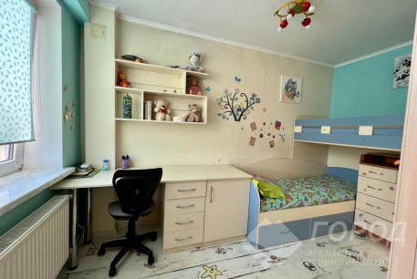 Продам 2-х кімнатну квартиру, Центральный рынок, Код: 742377/4