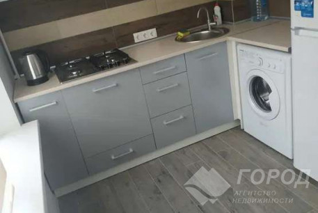 Продам 1-кімнатну квартиру, Гагарина проспект, Защитников Украины метро (Площадь Восстания), Код: 742843/2