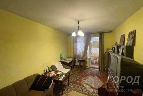 Продам 2-х кімнатну квартиру, Рогань, Код: 743556/2