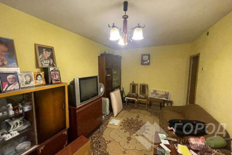 Продам 2-х кімнатну квартиру, Рогань, Код: 743556/2