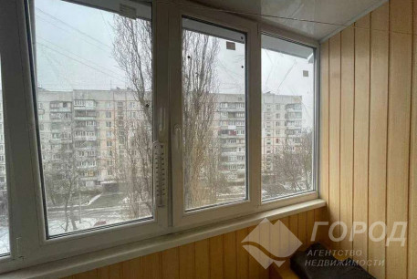 Продам 2-х кімнатну квартиру, Рогань, Код: 743556/2