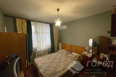 Продам 2-х кімнатну квартиру, Рогань, Код: 743556/2