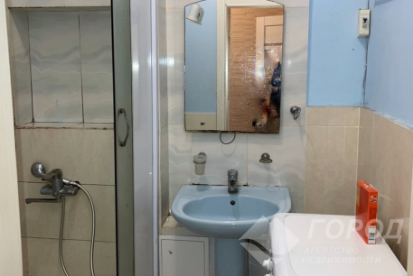 Продам 2-х кімнатну квартиру, Центр, Код: 743702/3