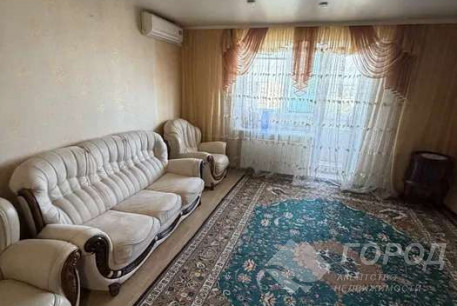 Продам 3-х кімнатну квартиру, Дергачевский р-н, Солоницевка пгт., Код: 743805/2
