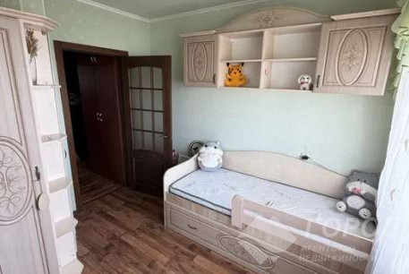 Продам 3-х кімнатну квартиру, Дергачевский р-н, Солоницевка пгт., Код: 743805/2