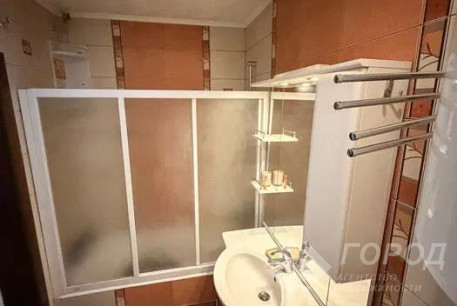 Продам 3-х кімнатну квартиру, Дергачевский р-н, Солоницевка пгт., Код: 743805/2