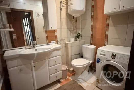 Продам 3-х кімнатну квартиру, Дергачевский р-н, Солоницевка пгт., Код: 743805/2