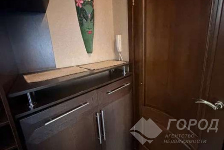 Продам 3-х кімнатну квартиру, Дергачевский р-н, Солоницевка пгт., Код: 743805/2