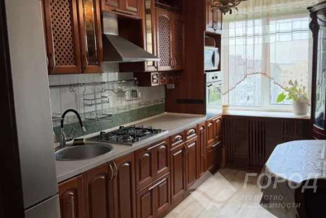 Продам 3-х кімнатну квартиру, Дергачевский р-н, Солоницевка пгт., Код: 743805/2