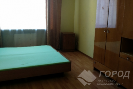 Продам 2-х кімнатну квартиру, Рогань, Код: 743992/2