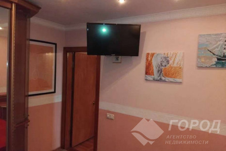 Продам 4-х кімнатну квартиру, Гагарина проспект, Метростроителей метро, Код: 744029/3