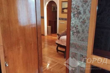 Продам 4-х кімнатну квартиру, Гагарина проспект, Метростроителей метро, Код: 744029/3