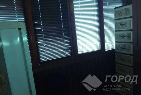 Продам 4-х кімнатну квартиру, Гагарина проспект, Метростроителей метро, Код: 744029/3