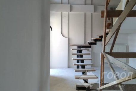 Продам 5-и кімнатну квартиру, Сосновая Горка, Научная метро, Код: 744099/1