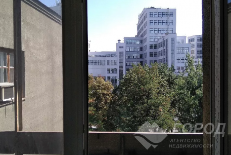 Продам 5-и кімнатну квартиру, Сосновая Горка, Научная метро, Код: 744099/1