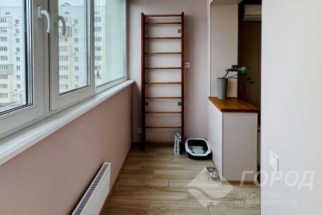 Продам 3-х кімнатну квартиру в новобудові, ХТЗ, ХТЗ метро, Код: 745291/3