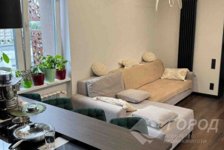 Продам 3-х кімнатну квартиру в новобудові, Центр, Код: 746409/20