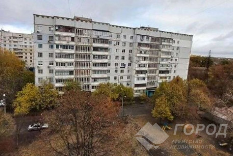 Продам 1-кімнатну квартиру, Рогань, Код: 746490/3