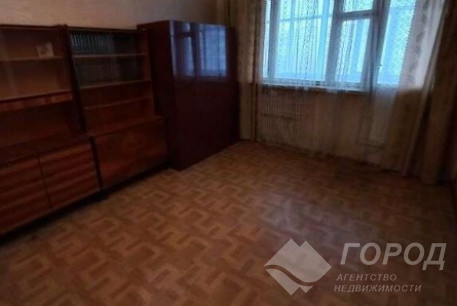 Продам 1-кімнатну квартиру, Рогань, Код: 746490/3