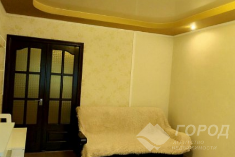 Продам 2-х кімнатну квартиру, Центр, Код: 747092/1