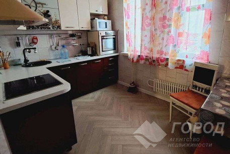 Сдам квартиру, ХТЗ, Код: 747715/1