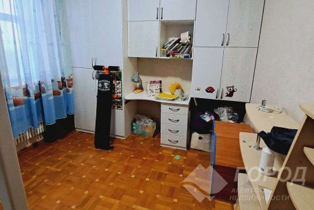 Сдам квартиру, ХТЗ, Код: 747715/1