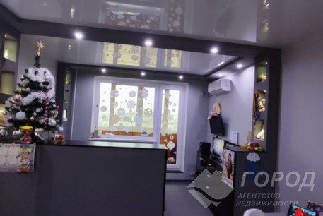 Продам 2-х кімнатну квартиру, Гагарина проспект, Код: 747901/6