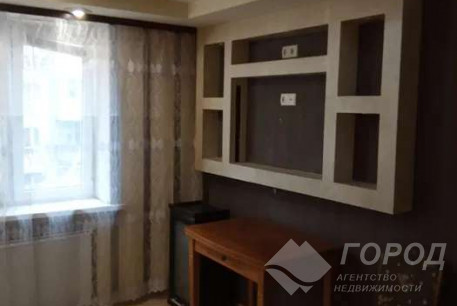 Сдам гостинку, Новые дома, Армейская метро (Советской Армии), Код: 747987/3