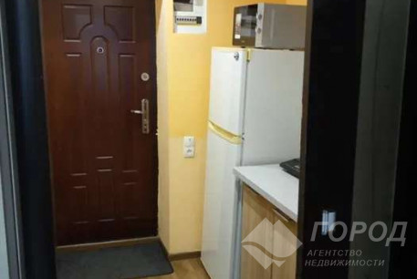 Сдам гостинку, Новые дома, Армейская метро (Советской Армии), Код: 747987/3