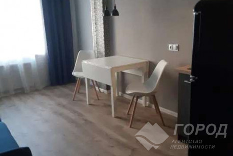 Сдам гостинку, Гагарина проспект, Защитников Украины метро (Площадь Восстания), Код: 748880/3