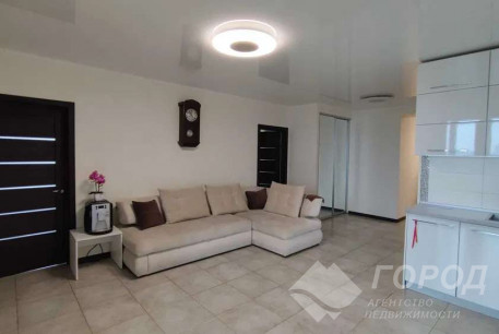 Продам 2-х кімнатну квартиру в новобудові, Гагарина проспект, Защитников Украины метро (Площадь Восстания), Код: 750050/3