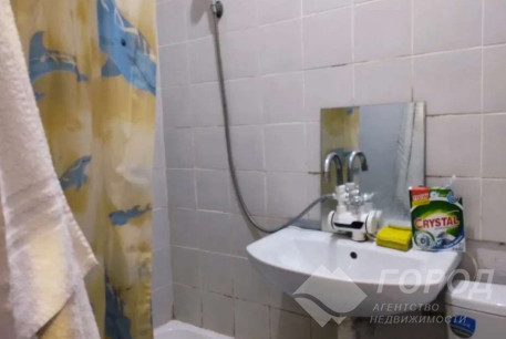 Сдам гостинку, ХТЗ, ХТЗ метро, Код: 752879/2