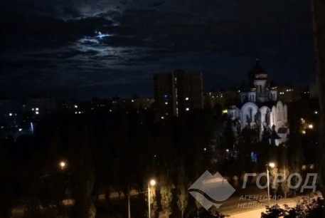 Продам 4-х кімнатну квартиру, Салтовка, 531 м/р, Код: 753989/3