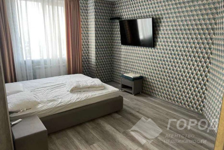 Продам 2-х кімнатну квартиру, Одесская, Зерновая ост., Код: 754018/2