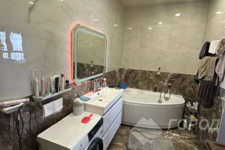 Продам 3-х кімнатну квартиру в новобудові, Центр, Исторический Музей метро, Код: 754640/1