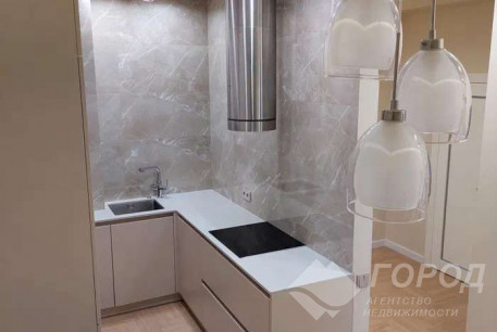 Продам 2-х кімнатну квартиру, Сосновая Горка, Павловка, Код: 756050/2