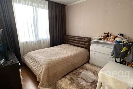 Продам 2-х кімнатну квартиру, ХТЗ, ХТЗ метро, Код: 756109/2