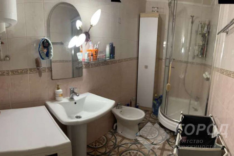 Продам 2-х кімнатну квартиру, ХТЗ, ХТЗ метро, Код: 756109/2