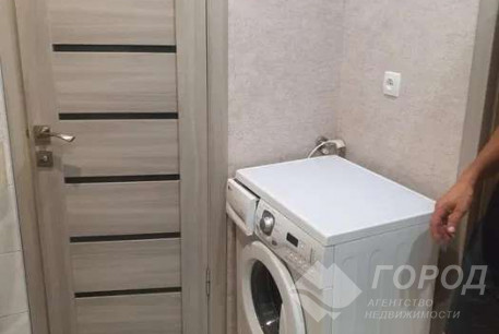 Сдам гостинку, Новые дома, Армейская метро (Советской Армии), Код: 756500/3