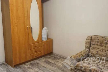 Сдам гостинку, Новые дома, Армейская метро (Советской Армии), Код: 756500/3