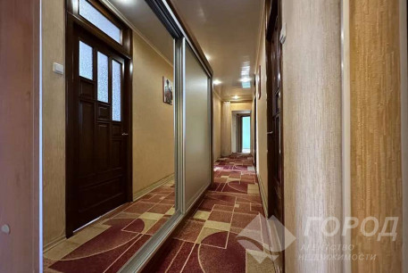 Продам 4-х кімнатну квартиру, ХТЗ, Масельского метро, Код: 757135/2