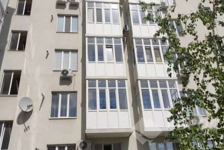 Продам 2-х кімнатну квартиру, Центральный рынок, Код: 757454/2